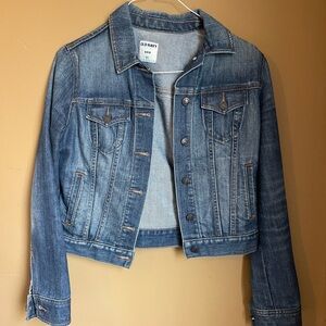 Old Navy Women's Classic Blue Jean Jacket with Western Style